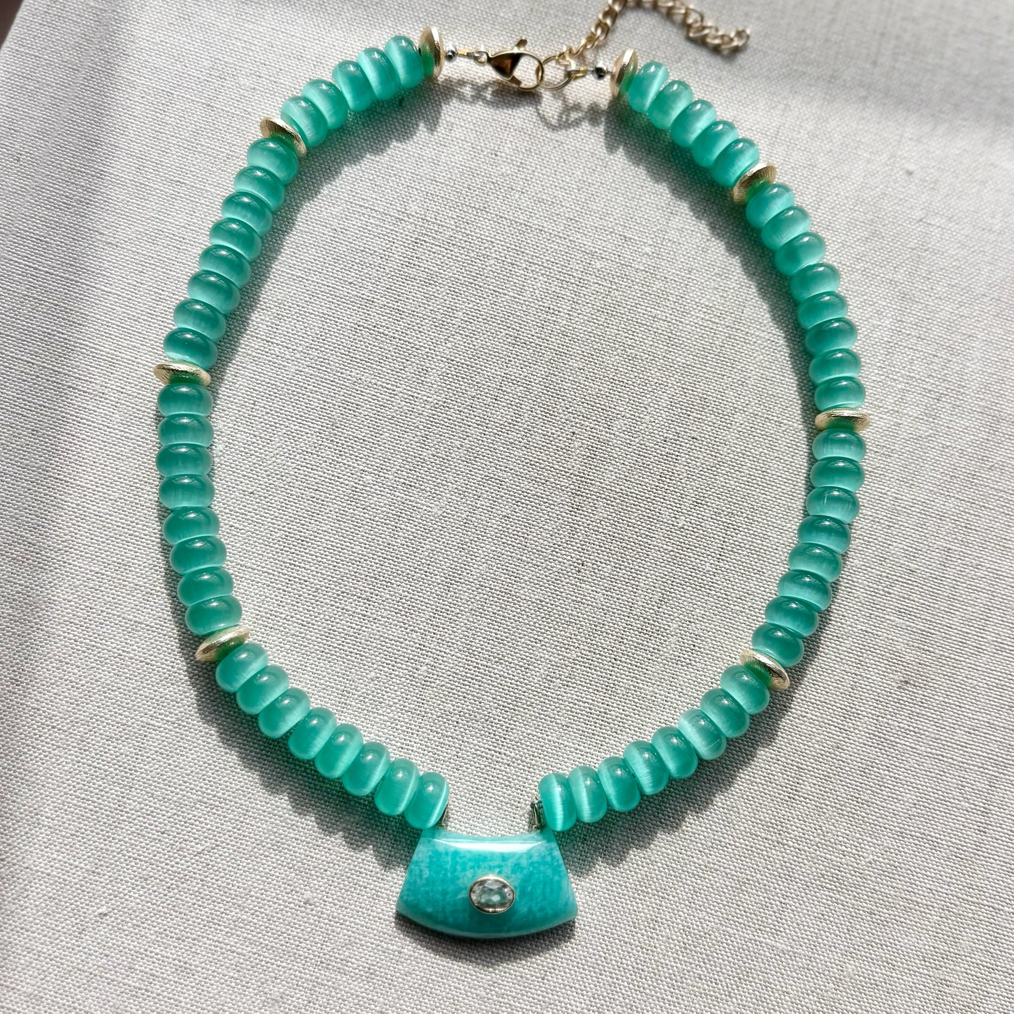 aqua glow pendant necklace