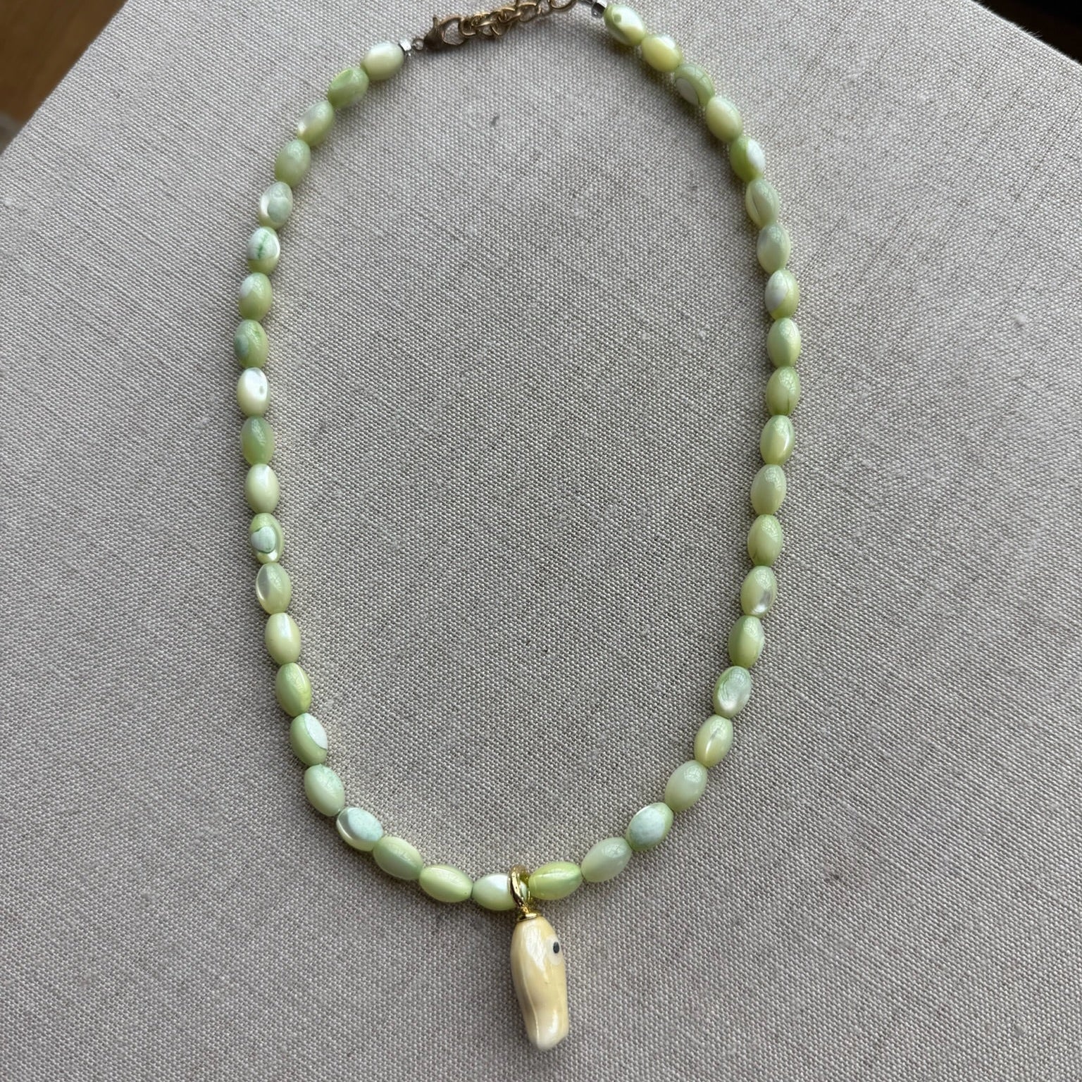 pistachio pearl necklace
