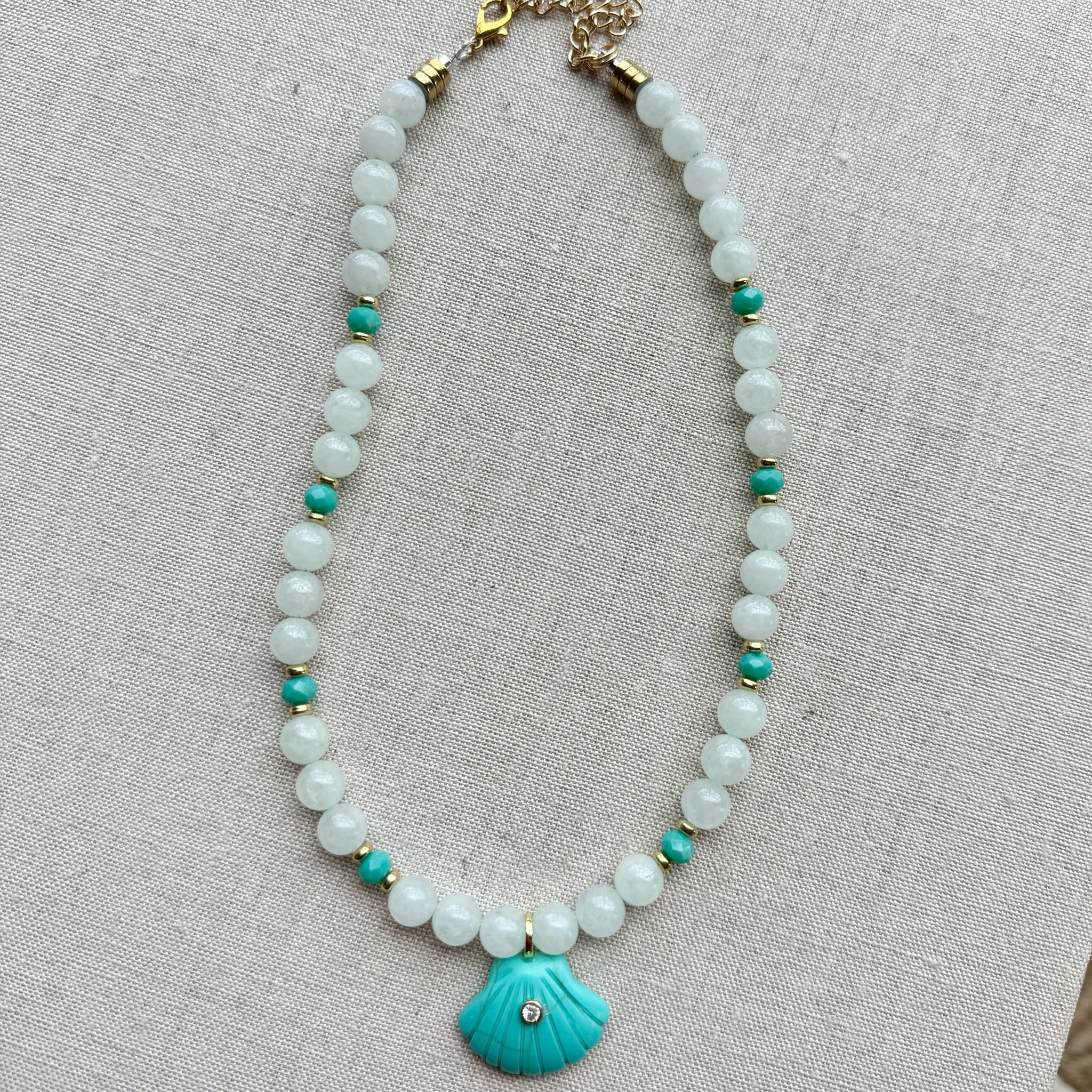 sea pearl shell necklace