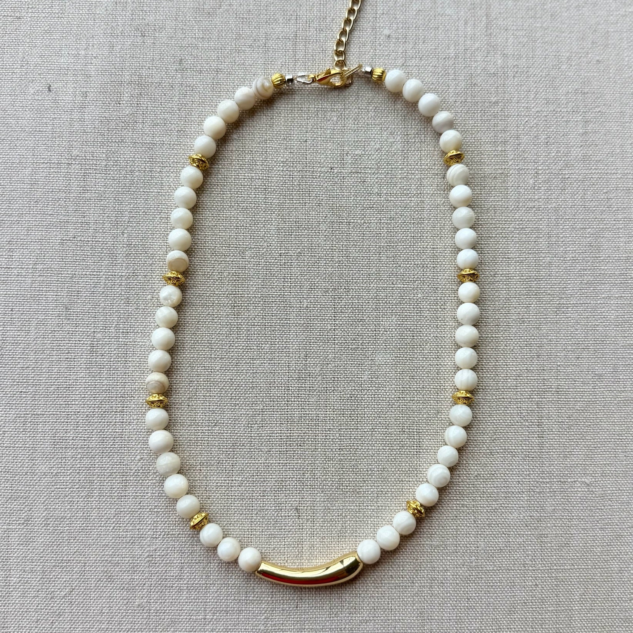 ivory arc necklace