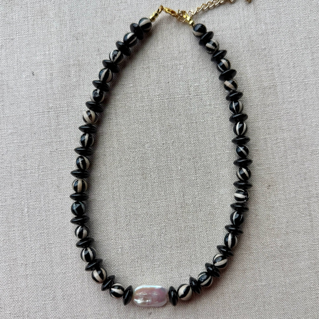 midnight pearl necklace