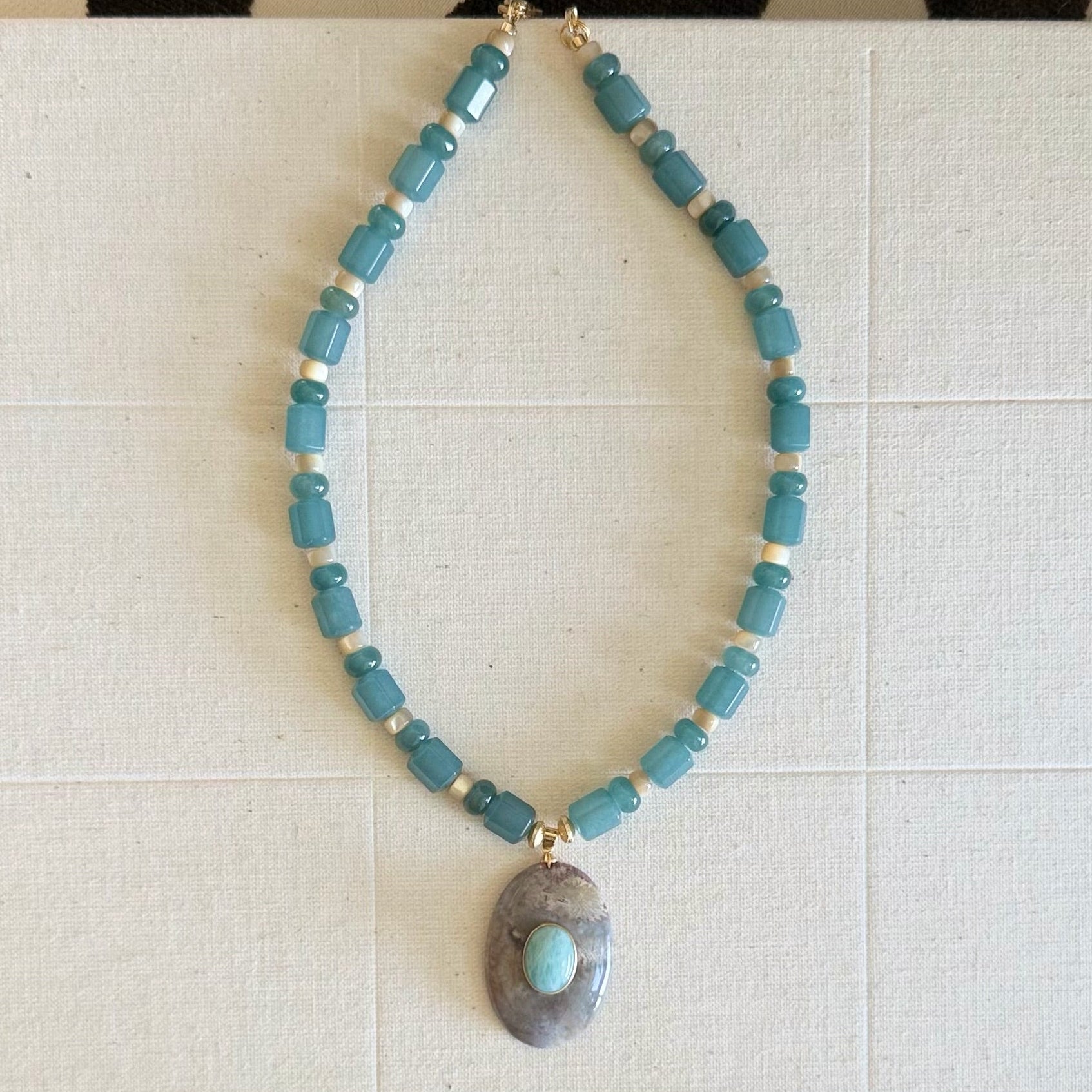 The Seafoam Necklace